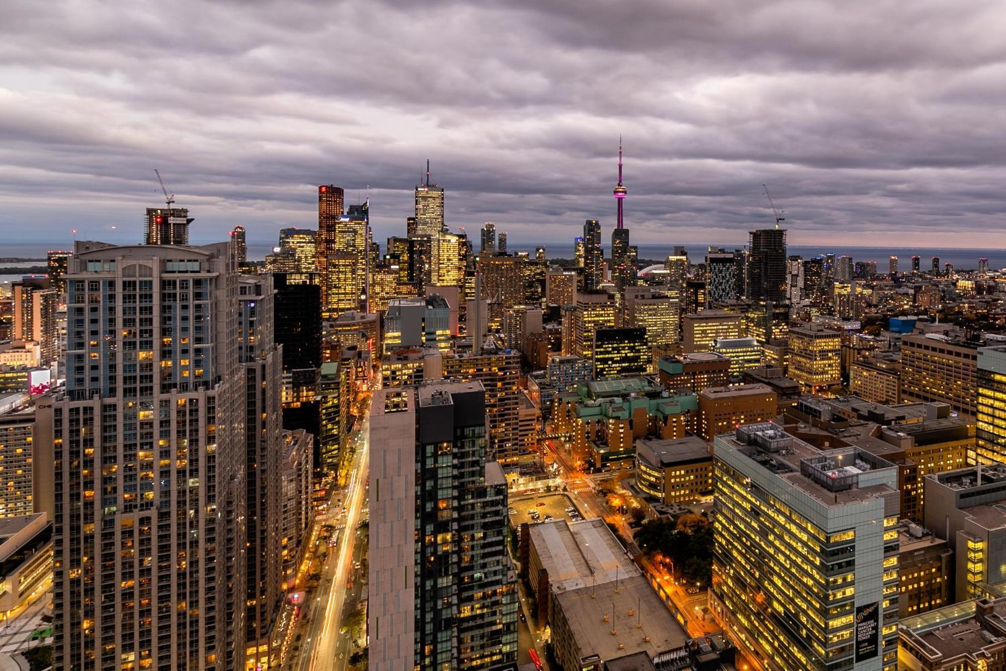 Great View High Rise In Central Toronto Eksteriør bilde
